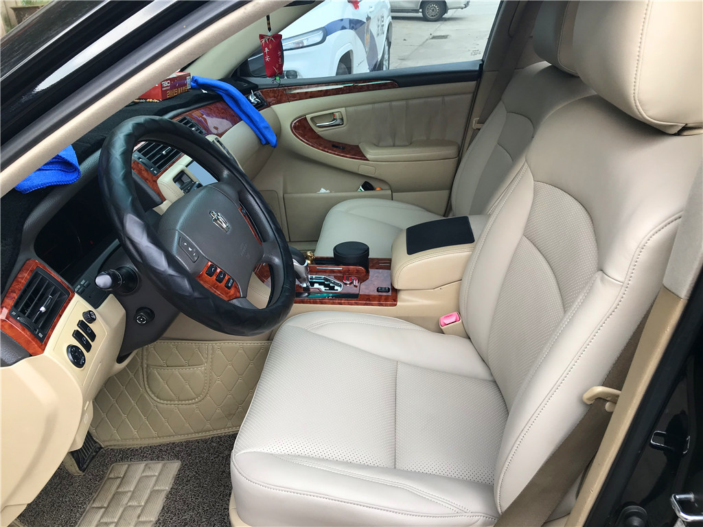 丰田皇冠草莓APP色板下载