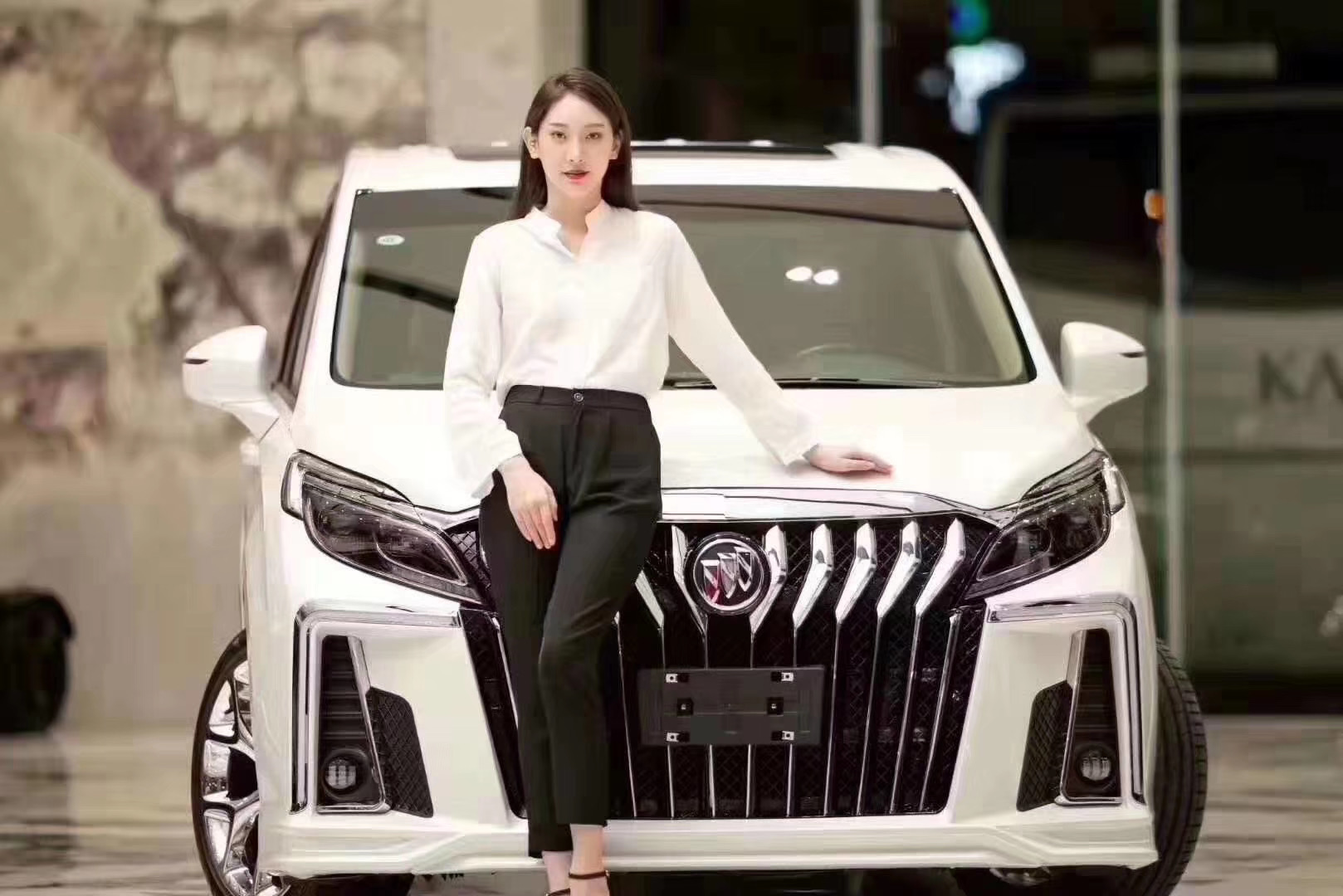 gl8草莓污视频网站｜别克GL8商务草莓污视频网站－蓝色风格