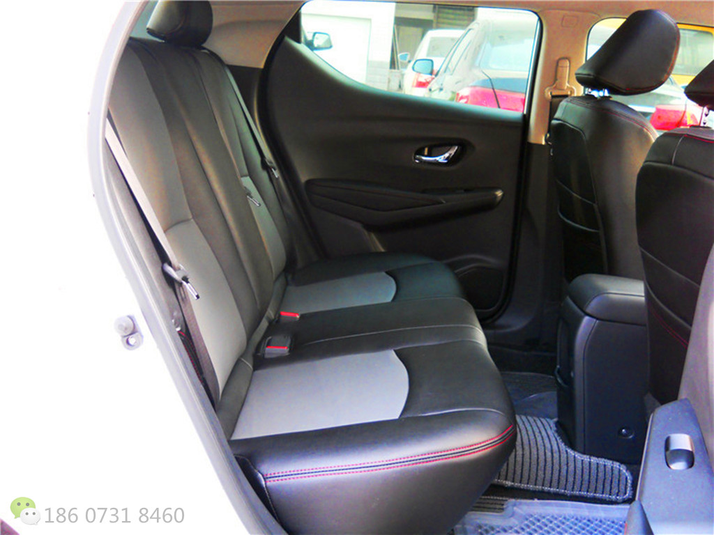 日产蓝鸟草莓APP色板下载